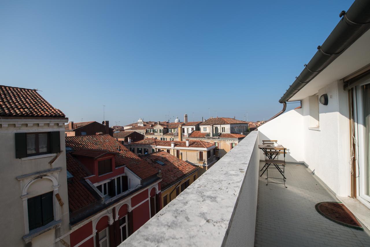 Savoia & Jolanda Apartments 2 Venedig Eksteriør billede